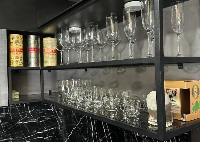 Apartment Casa Rica For Adventurous Fun - C Tb