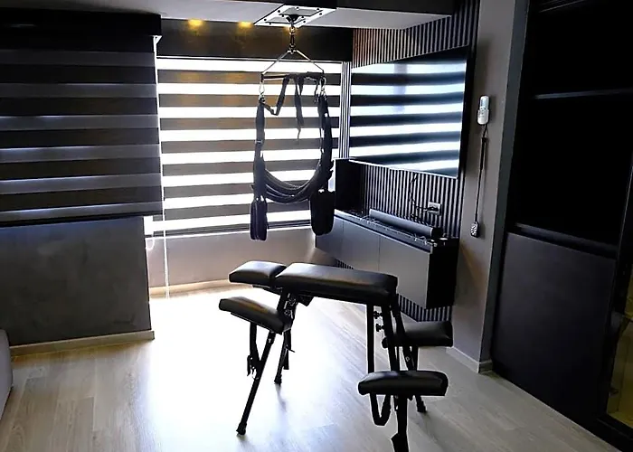 Casa Rica For Adventurous Fun - C Tb *